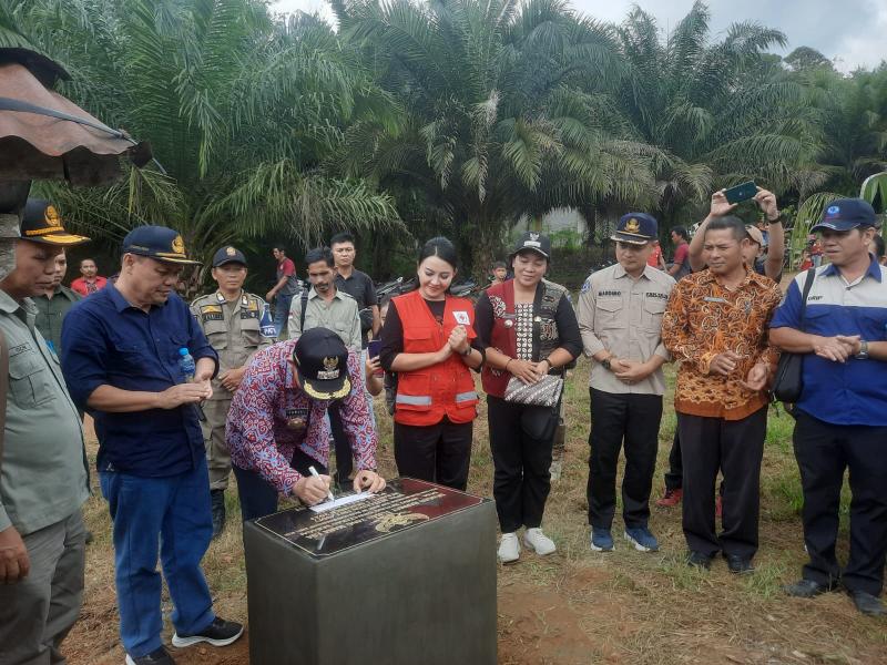 DEKLARSI ODF DI DESA MORO BETUNG
