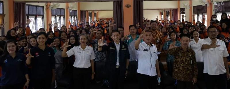 PELAKSANAAN AKSI BERGIZI NASIONAL DI KABUPATEN LANDAK