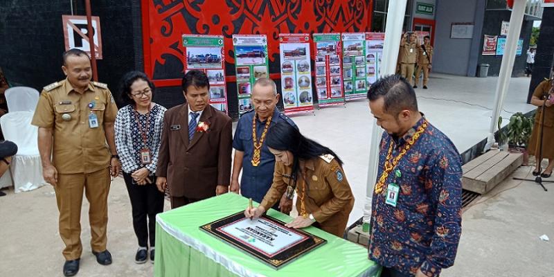 PERESMIAN PUSKESMAS PROTOTYPE 